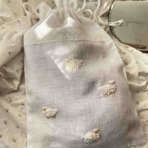 White Linen Pouch with Sheep Embroidery; Embroidered Pouch; Picnic Pouch 6