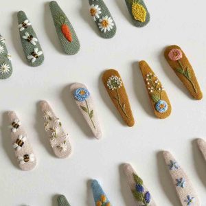 Hand-Embroidered Floral Hairpin