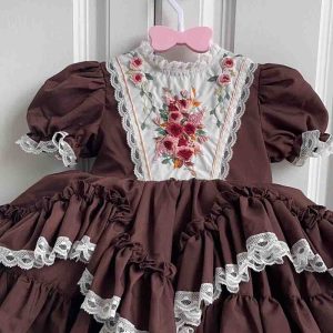 Hand Embroidered Linen Girls Dress, Lace Detailed Toddler Vintage Look 2