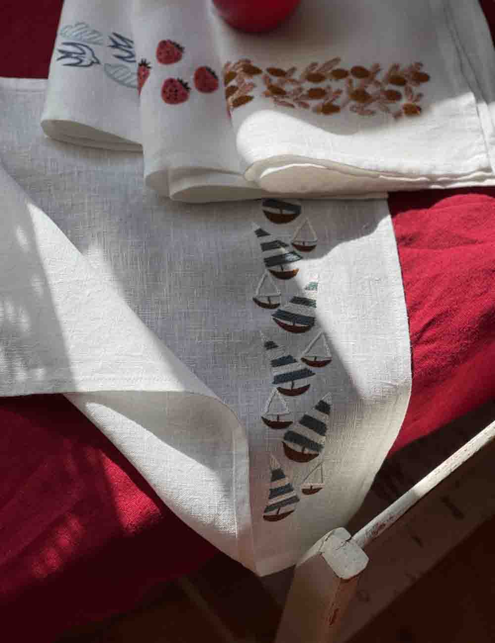 Unique Hand-Embroidered Linen Napkins in 90s Style for Your Table 8